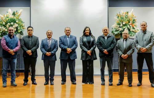 Presenta Director Primer Informe De Actividades En La Facultad De