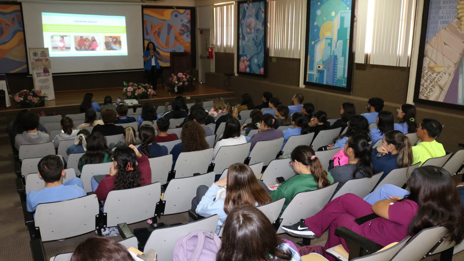 Organiza-Facultad-de-Odontología-6.º.-Foro-de-Tutorías.1920.jpg