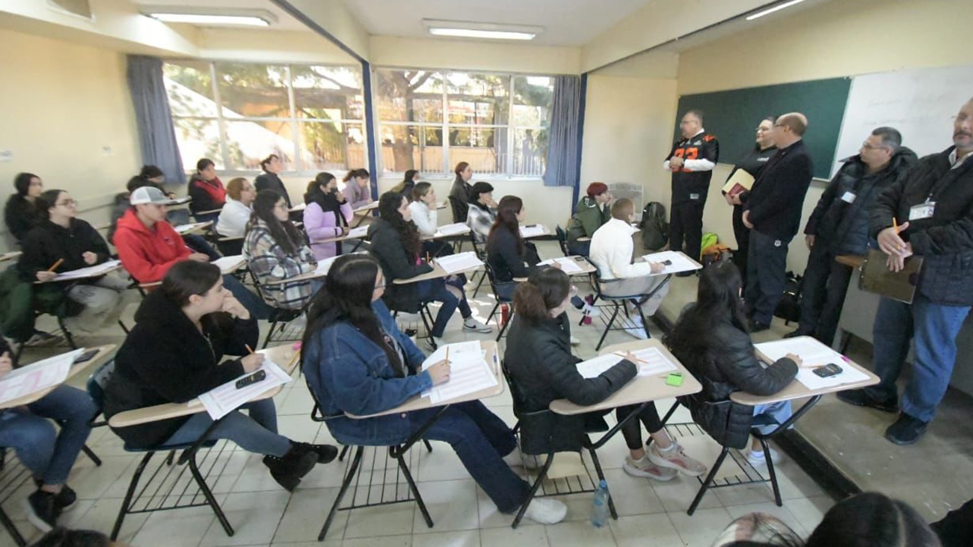 Juntos-Iniciamos-tu-Universidad1920.jpg