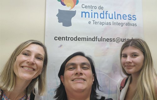 Estudiante de la UACH realiza investigación basada en Mindfulness para adultos mayores