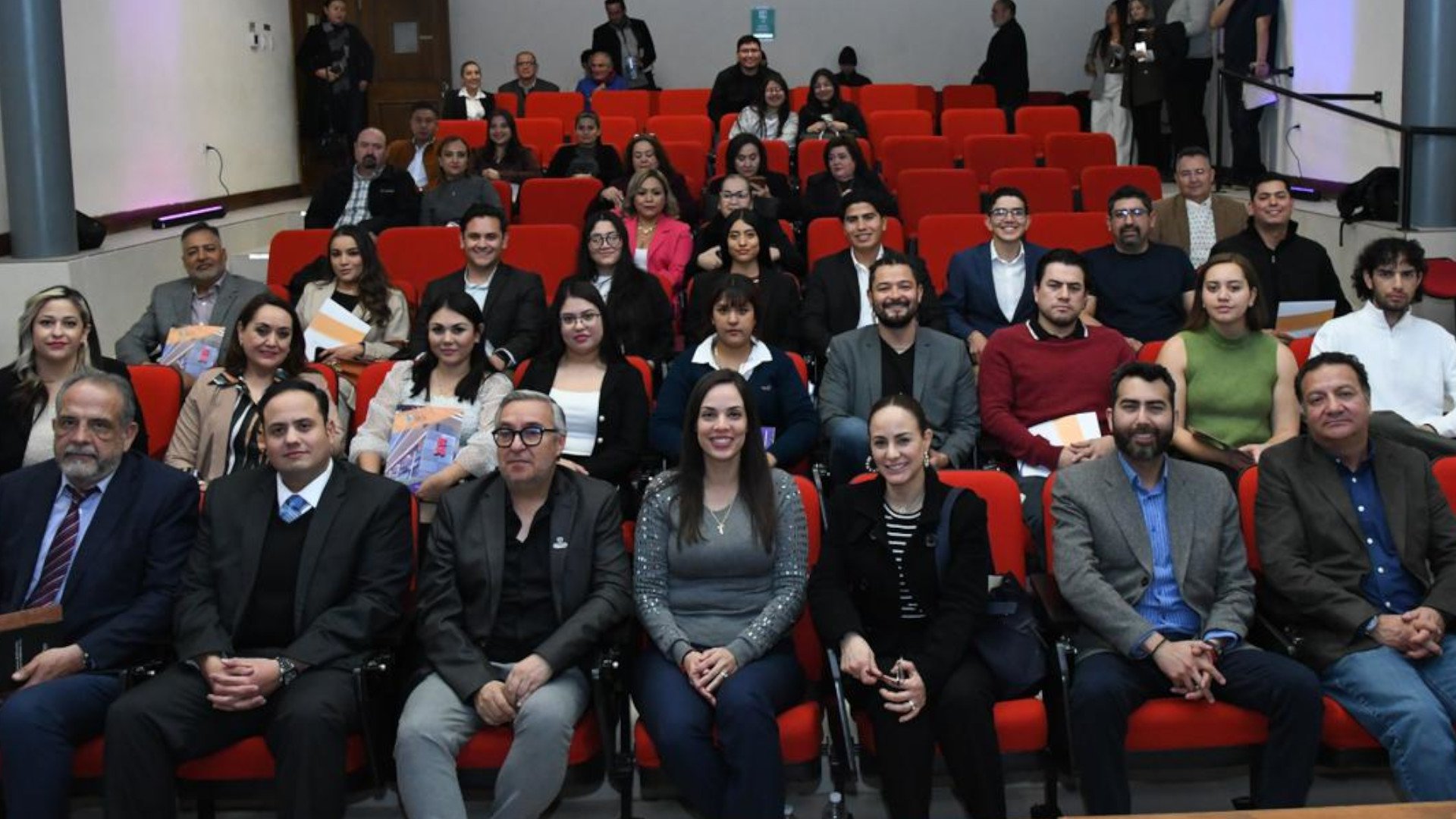 FCA_de_la_UACH_el_ecosistema_emprendedor_de_Chihuahua_con_exitosa_incubación_de_proyectos1920.jpg