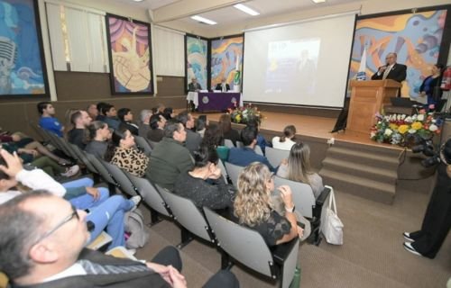 Presenta director de la Facultad de Odontología su 3er Informe de Actividades