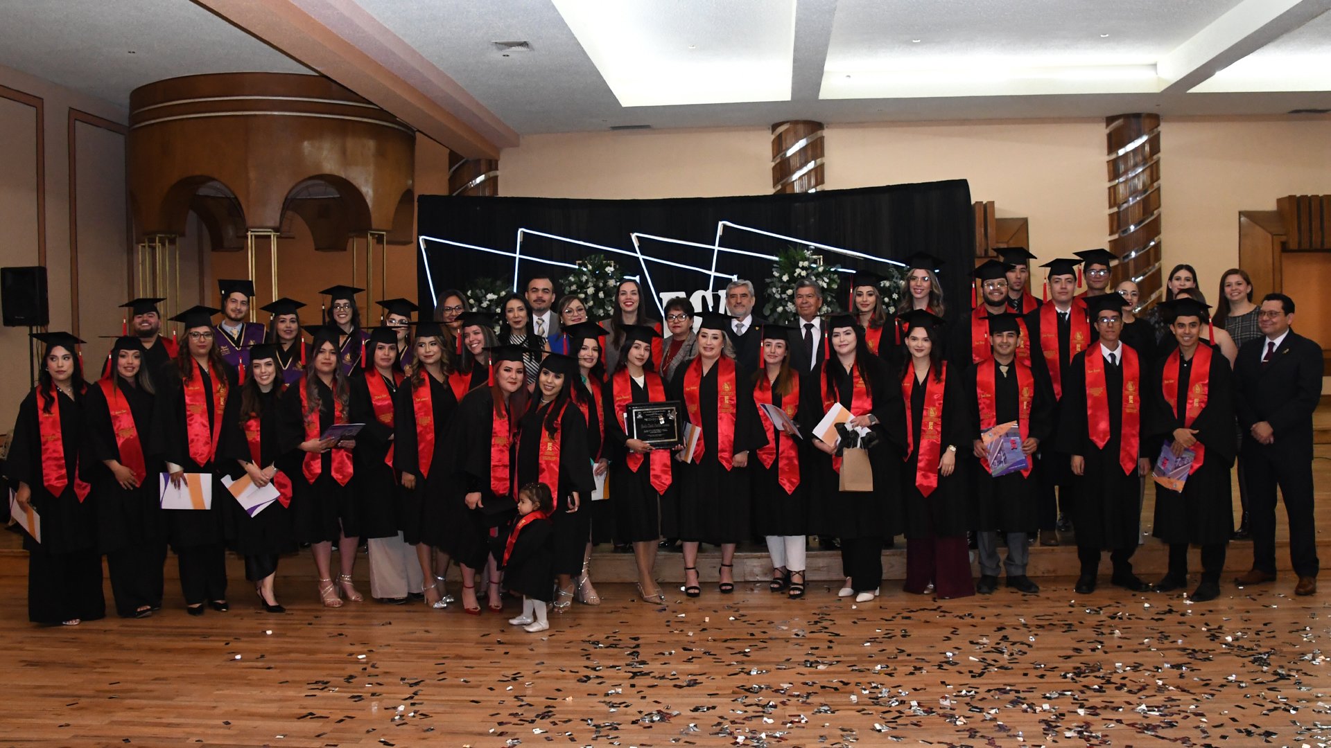 Graduación_Parral_1920x1080.jpg