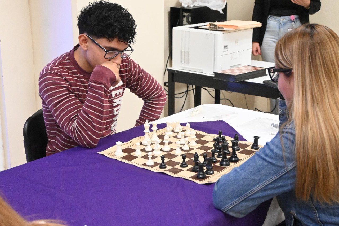 Primer_Torneo_de_Ajedrez_Leones500.jpg