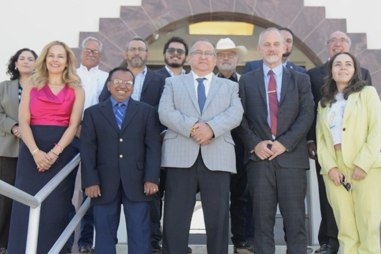 Firman convenio de doble titulación entre la UACH y la Universidad ...