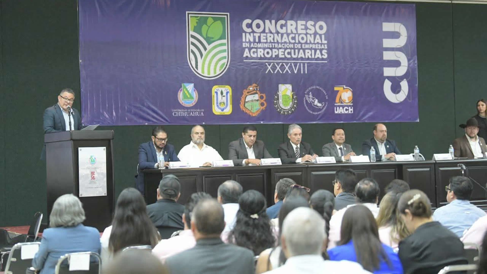 inauguran-en-la-uach-el-xxxvii-congreso-internacional-en-administracion-de-empresas-agropecuarias-1920.jpg