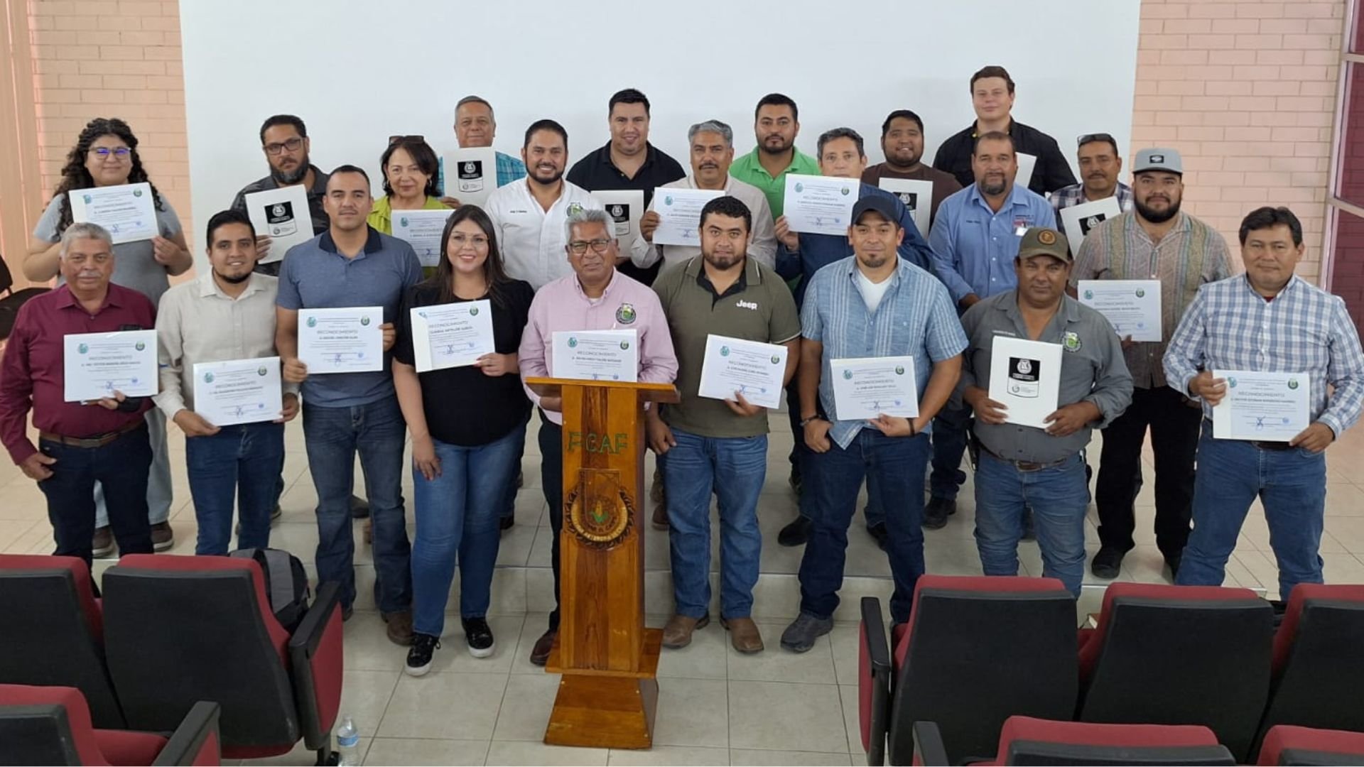 Curso_Taller_Uso_Manejo_Agua_FCAyF_1920x1080.jpg