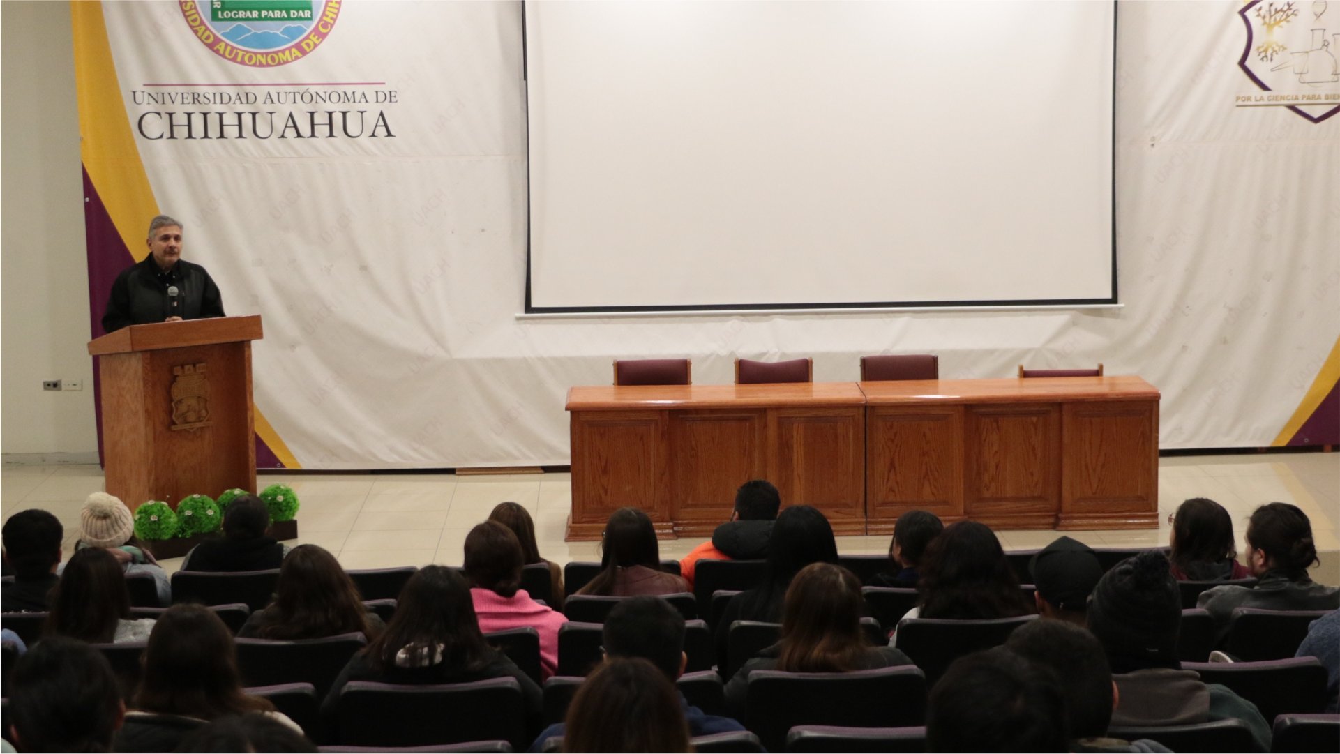 fcq-cursoInduccion-1920.jpg
