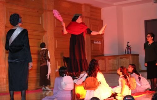 Presentan