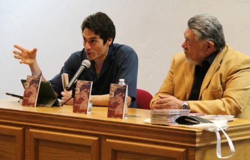 La FFyL-UACH celebró el Día de la Poesía con presentación de obras literarias