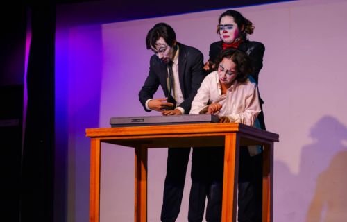 La UACH celebra el Día Mundial del Teatro con jornada de arte y reflexión